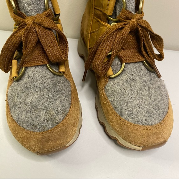Sorel Kinetic Caribou Boot Womens Tawny suede Waterproof Insulated size 7 camel - Picture 2 of 13